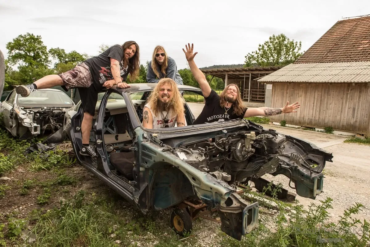 Tomcat band photo
